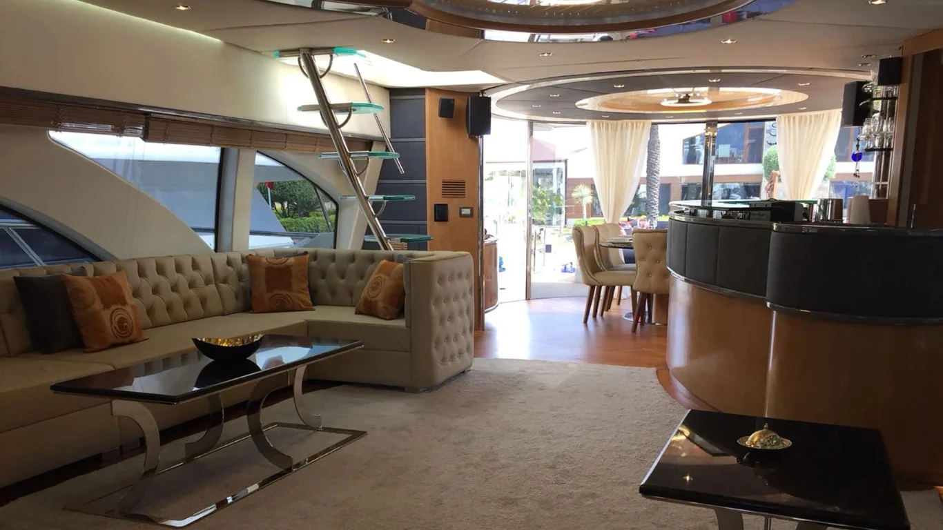 Yacht Gallery Image