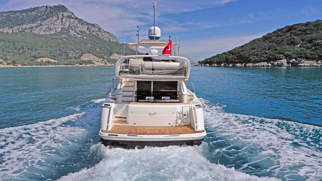 Yacht Gallery Image