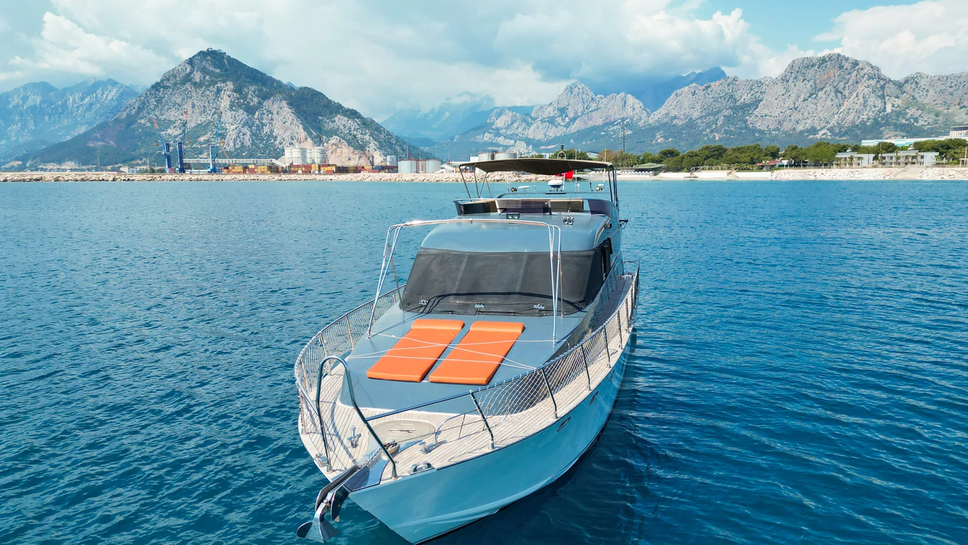 Yacht Thumbnail