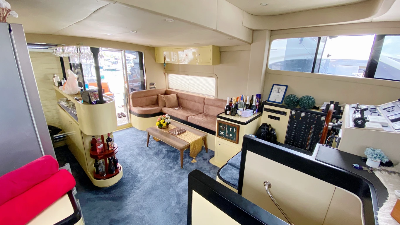 Yacht Gallery Image