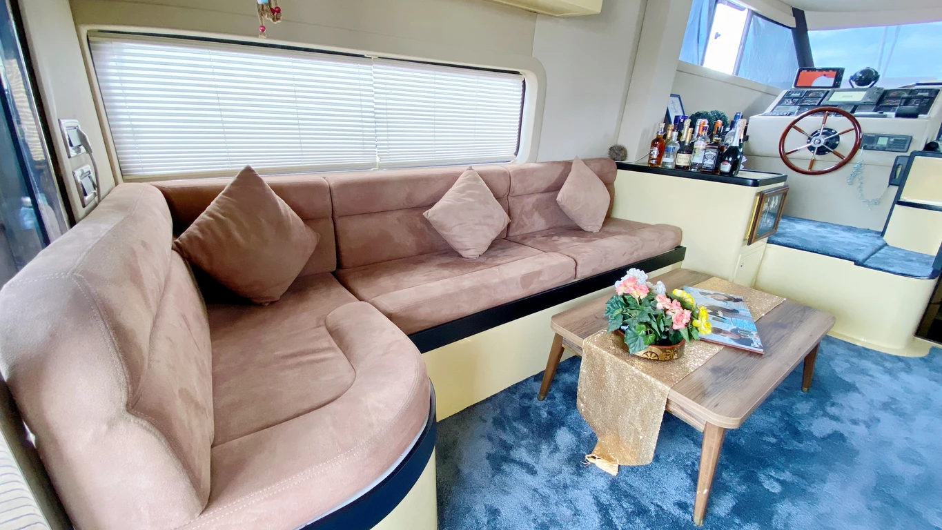 Yacht Gallery Image