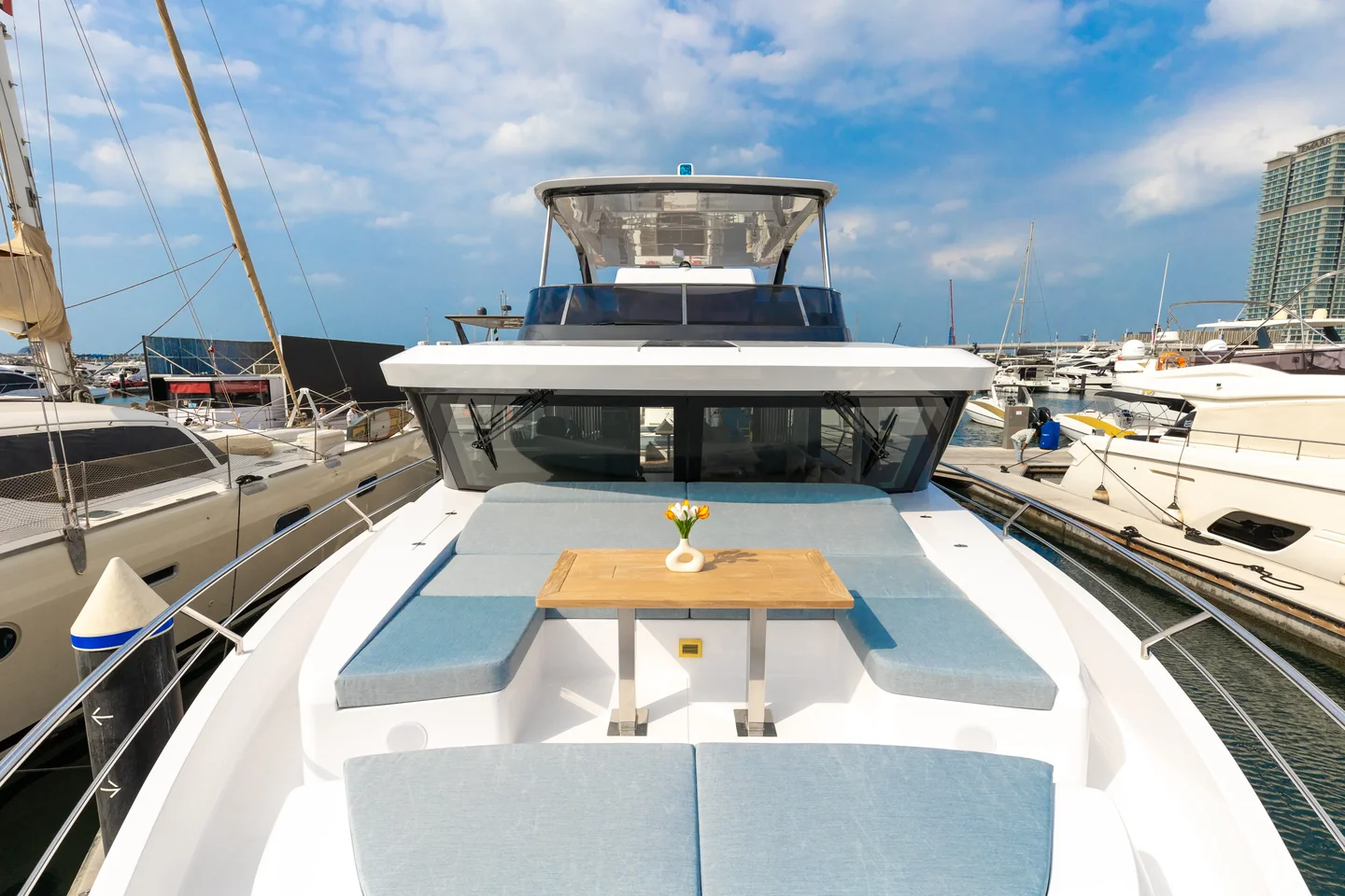 Yacht Thumbnail
