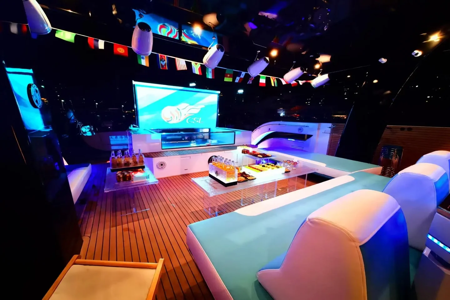 Yacht Gallery Image