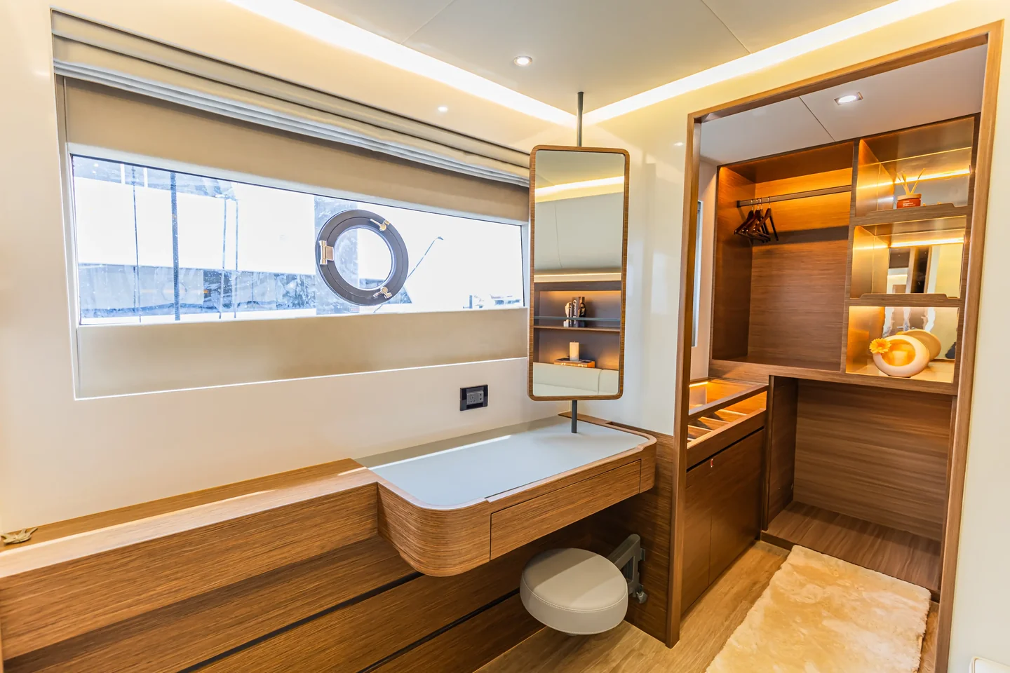 Yacht Gallery Image