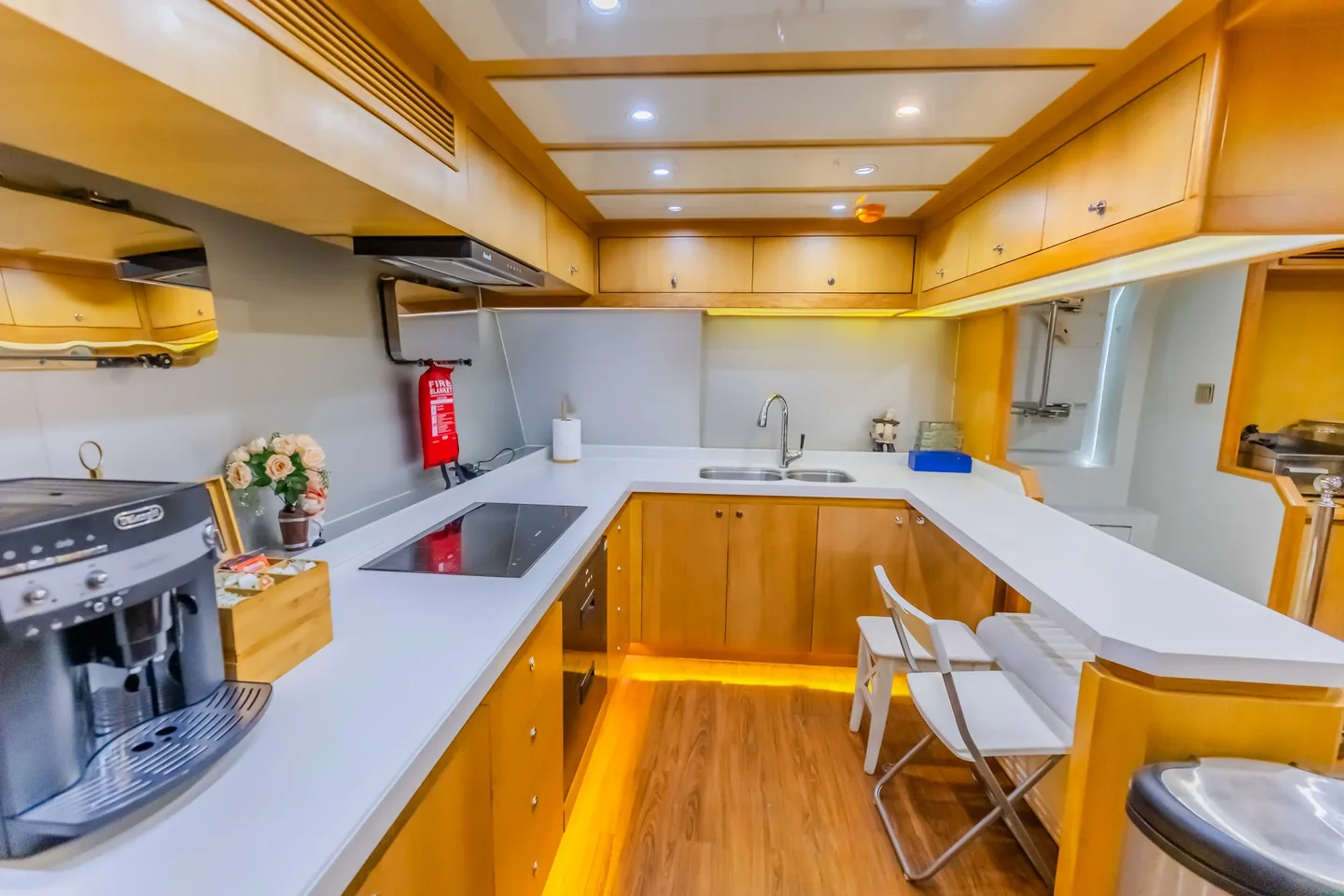 Yacht Gallery Image