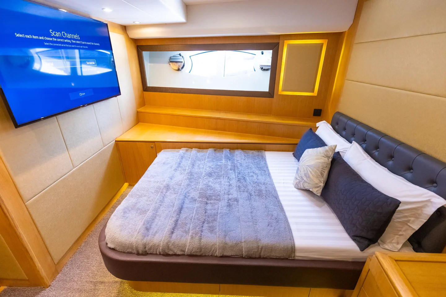 Yacht Gallery Image