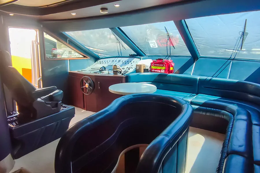 Yacht Gallery Image
