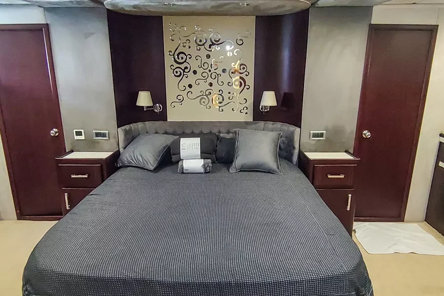 Yacht Gallery Image