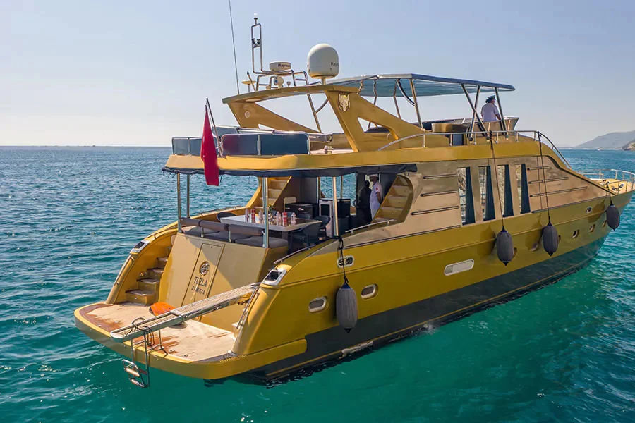 Yacht Thumbnail