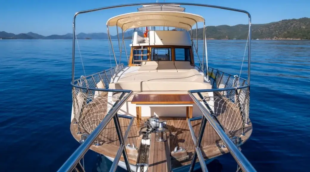 Yacht Thumbnail